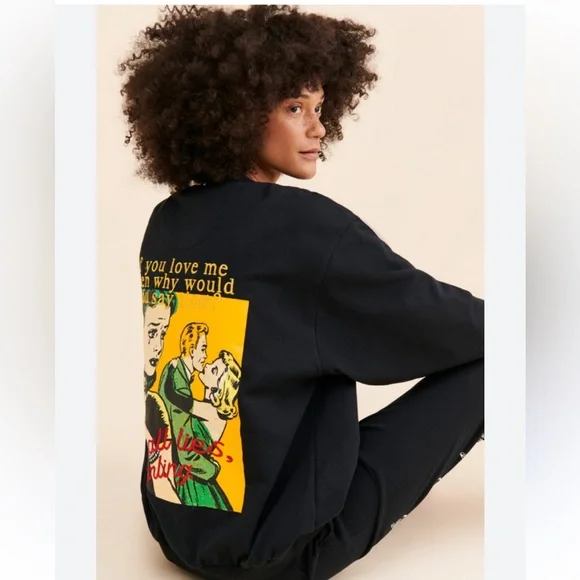 Boys Lie Don’t Say It Darling Crew Neck Sweatshirt size Small/Medium - Picture 4 of 4